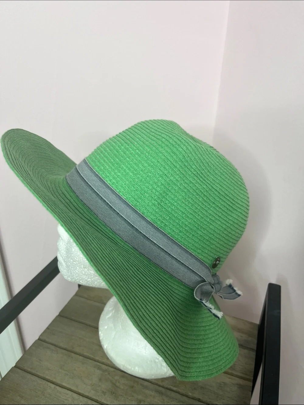 Chaos Green Sun Hat with Denim Blue Band